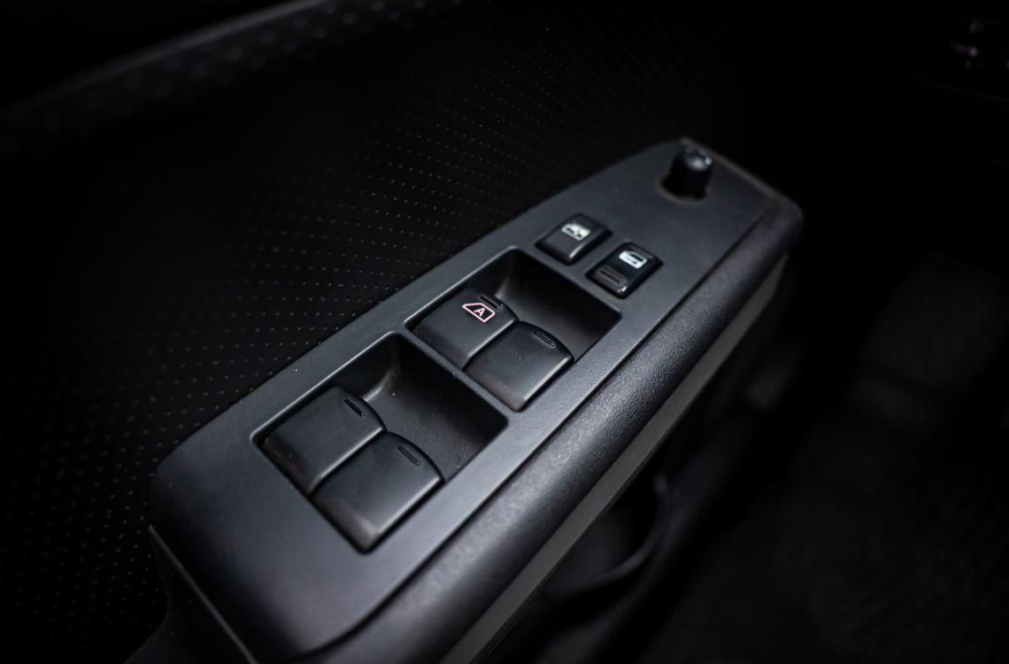 nissan picture