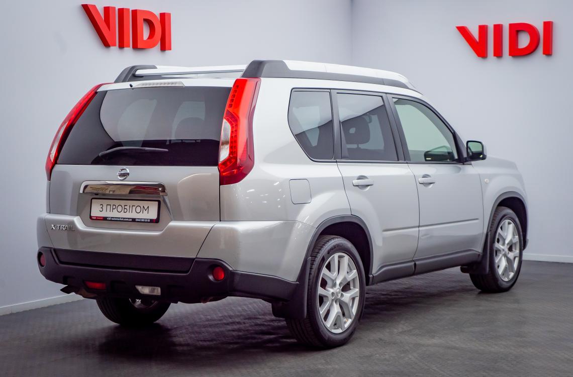 nissan picture